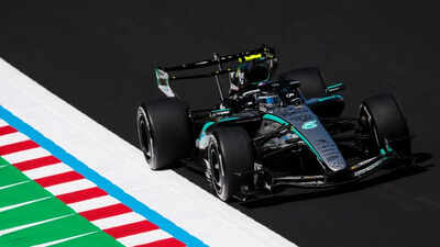 formula 1 antonelli wins again becomes youngest championship leader