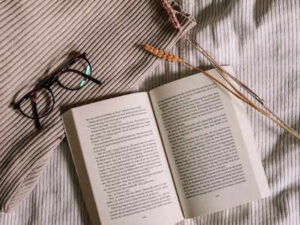 how we are losing the habit of reading books
