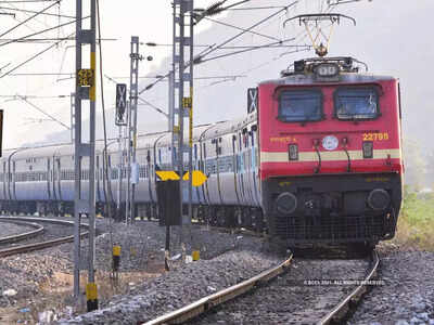 rrb group d recruitment 2026 registration for 22195 posts ends tomorrow