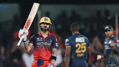 virat kohli 2404 ipl