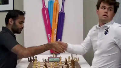 arjun erigaisi and magnus carlsen