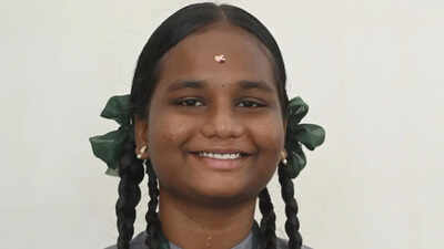 m suganthi
