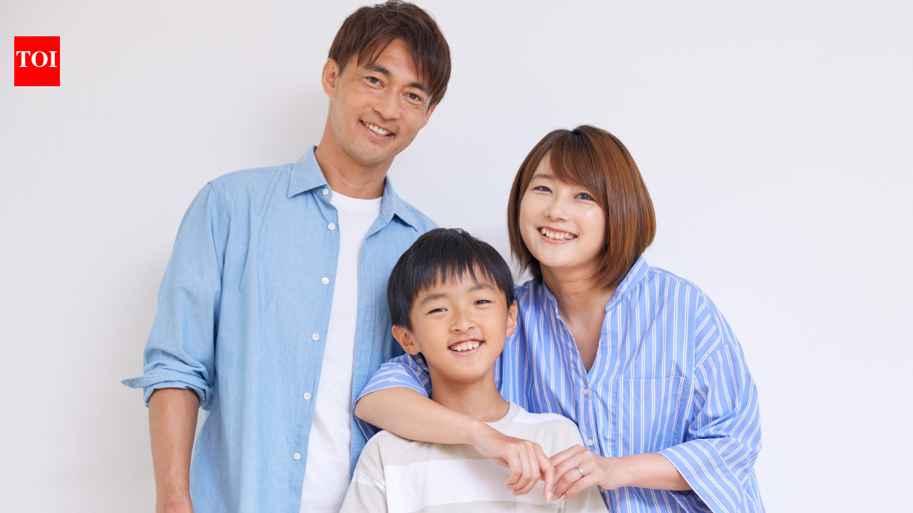 1781786099 photo
