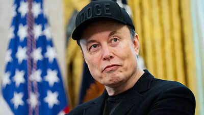 elon musks spacex awards 1m to influencer who hopes trump was literally hitler