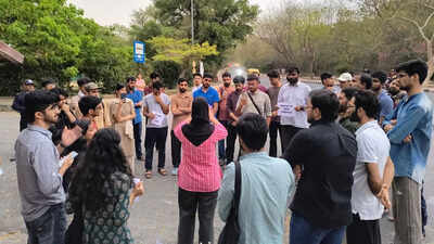 jnu candlelight vigil