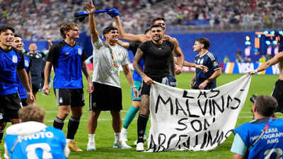 1784337413 argentina england wcup soccer