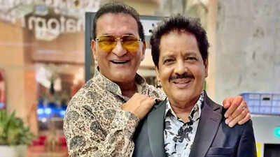 abhijeet bhattacharya reveals how he defended udit narayan during kissing controversy fans hug and kiss you you also gave one kiss back whats the issue