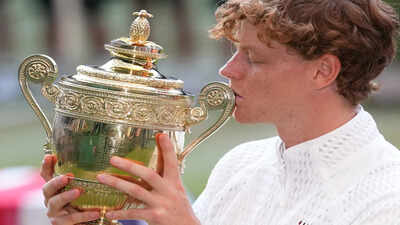 italy39s jannik sinner wins his second wimbledon title in photos