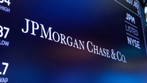 jpmorgan chase posts record profit