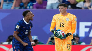 paraguay gets physical in a heated world cup loss to france in steamy philadelphia