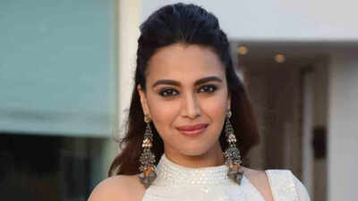 swara bhasker alleges mumbai police detained husband fahad ahmad during cjp protest at chaityabhoomi shares videos online