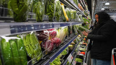 us economy slows as gdp growth slips to 15
