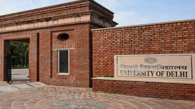 1787493066 delhi university