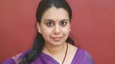 iit delhi and iim bangalore grad divya mittal left a london career for the ias after 13 years she has resigned