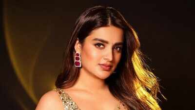 niddhi agerwal