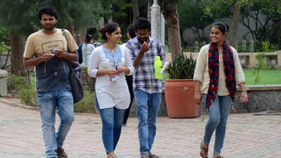 pravin gandhi college of law