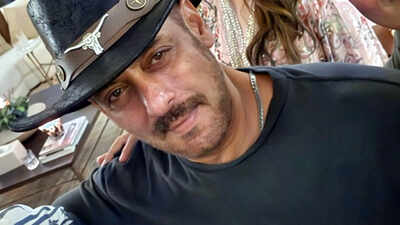 salman khan party