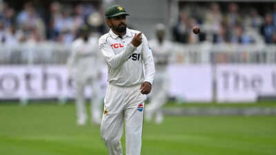 1788500277 babar azam