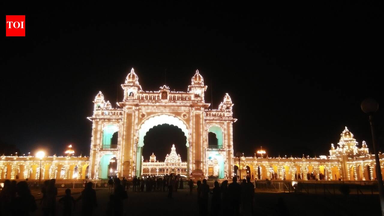 1792609106 photo