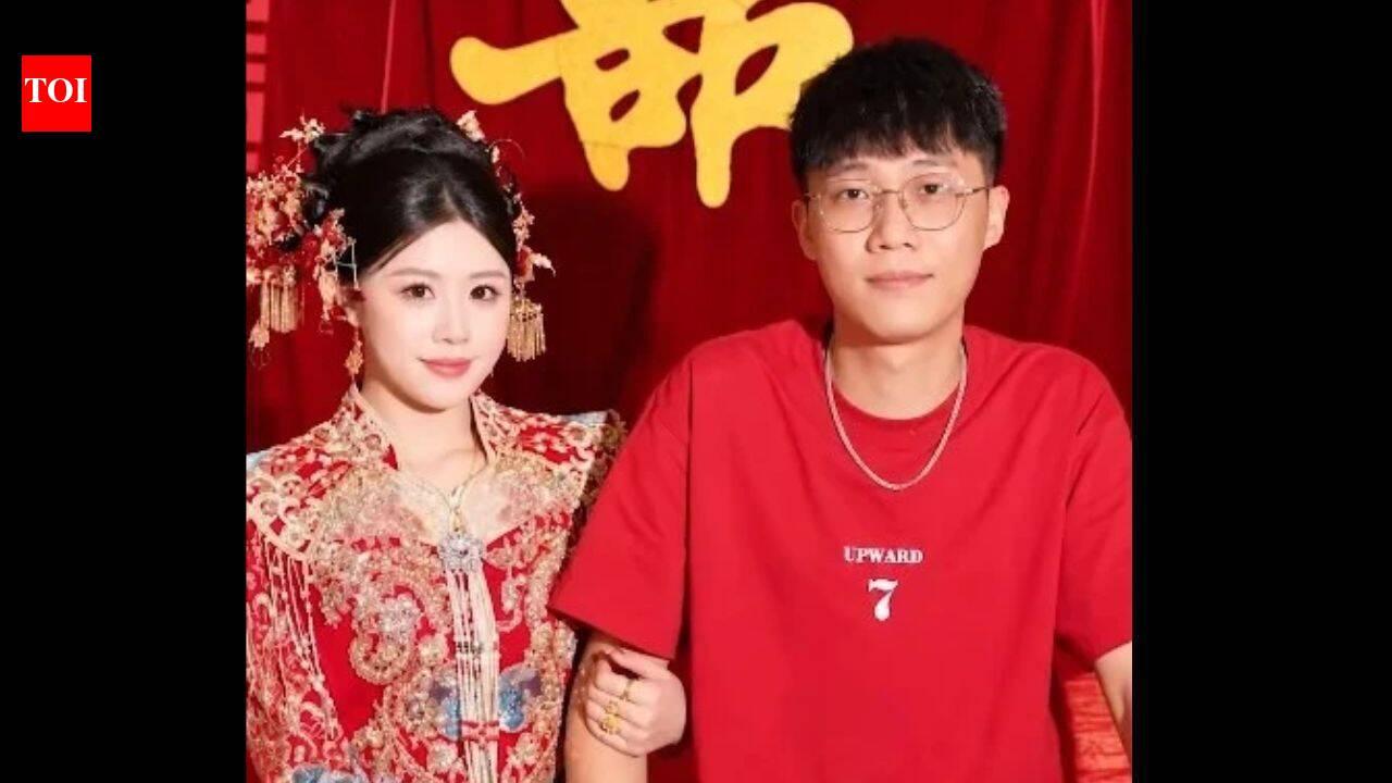 1792612765 photo