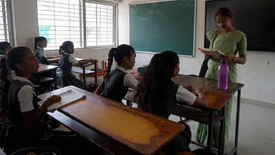 1793220576 teacher recruitment