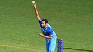 bhuvneshwar kumar returns after 4 years as india announces t20 squad against new zealand