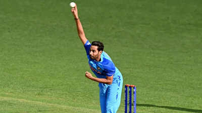 bhuvneshwar kumar returns after 4 years as india announces t20 squad against new zealand