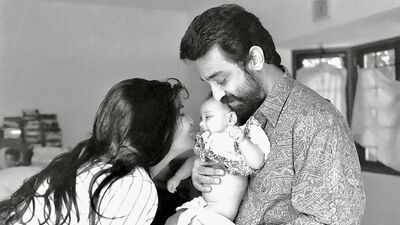 daughter akshara haasan shares rare childhood pictures with kamal haasan and sarika