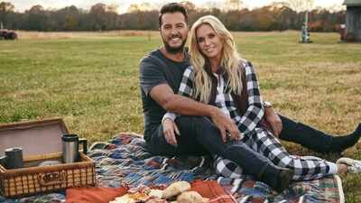 luke bryan and caroline reveal their son is injured