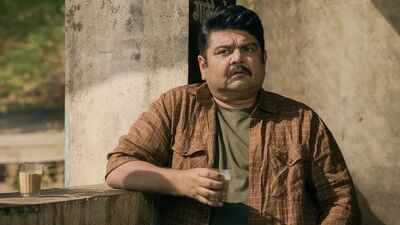 reporting live actor deven bhojani explains why he doesnt want to get into politics image credits netflix instagram